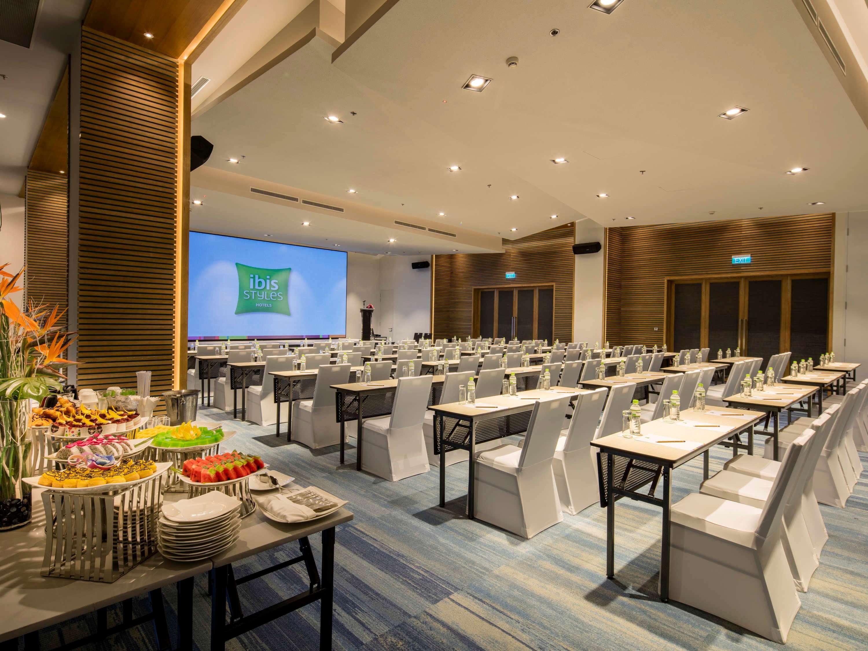 Hotel Ibis Styles Nha Trang Esterno foto