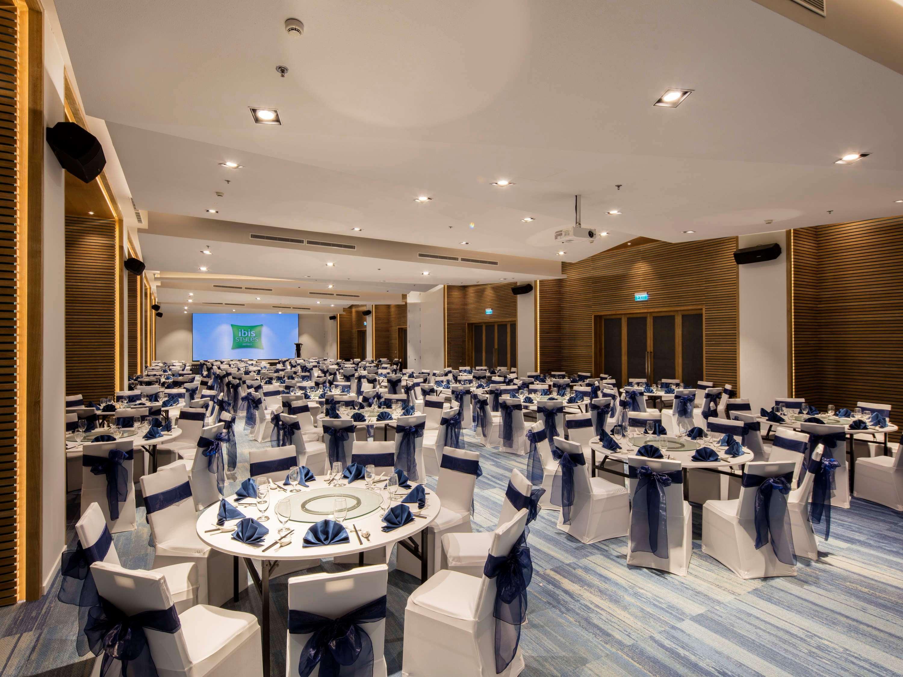 Hotel Ibis Styles Nha Trang Esterno foto